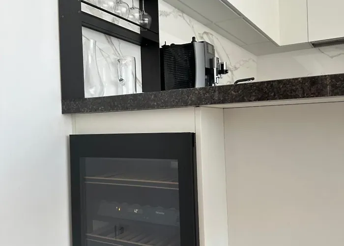 Kempinski 100m From Villa *