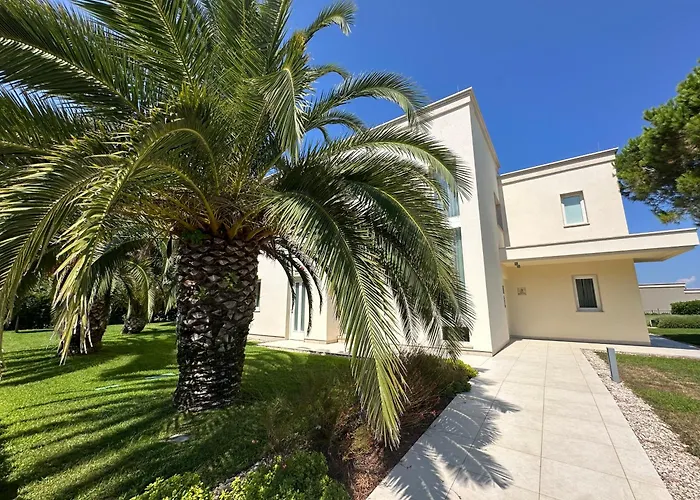 Kempinski 100m From * Savudrija