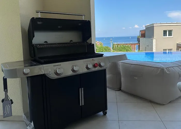 Kempinski 100m From Villa Savudrija